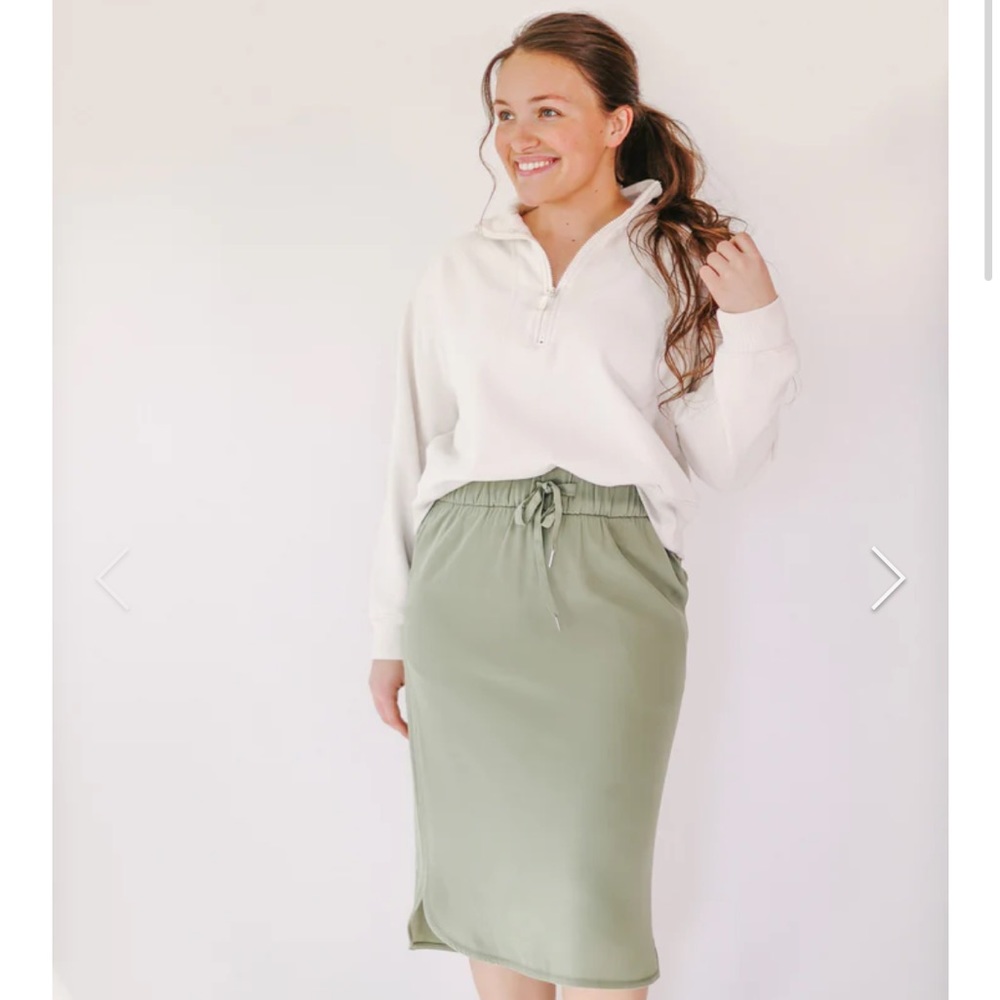Everyday skirt - oil green COURTNEY TOLIVER COLLECTION